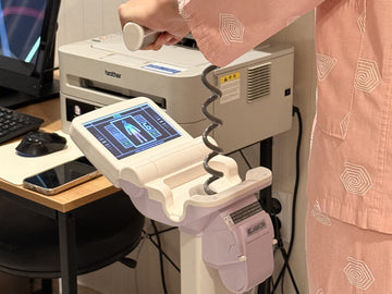 A patent is checking the body condition for the Slow-Aging & Accelerated Weight Loss Program. 