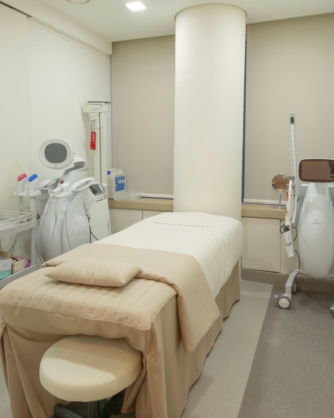 Cleartone Clinic | Pigmentation, Chronic Dermatitis & Lifting by the Chief Physician