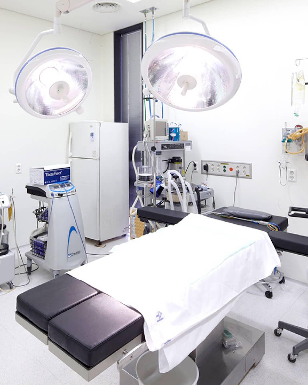 Shesmedi Hospital | From Screening to Childbirth, Women’s Care Since 1990