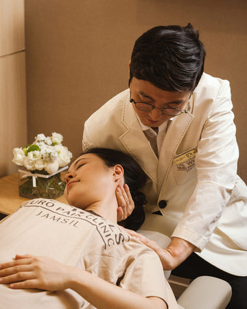 The Wells Clinic - Jamsil | Neurologist-Led Postural Correction & Pain Care