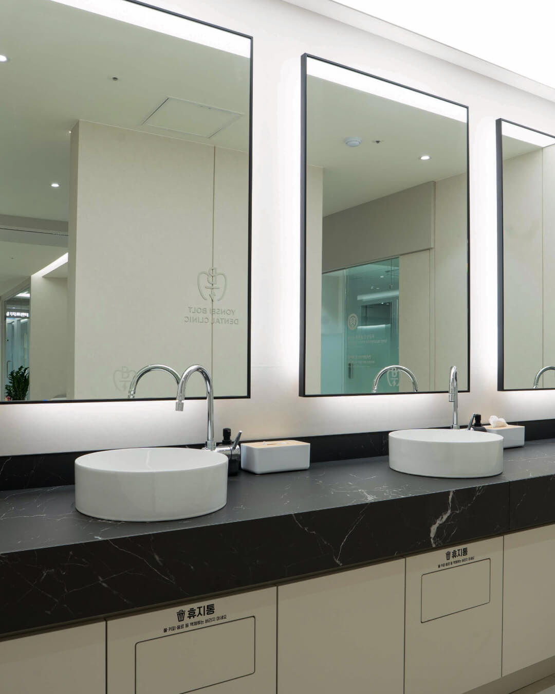 Yonsei Bolt Dental Clinic l Conservative Dentistry, Advanced Implants & No-Prep Veneer