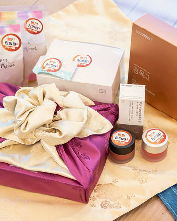 On-site prescription & Personalized Decoctions are available at Tong-in Clinic.